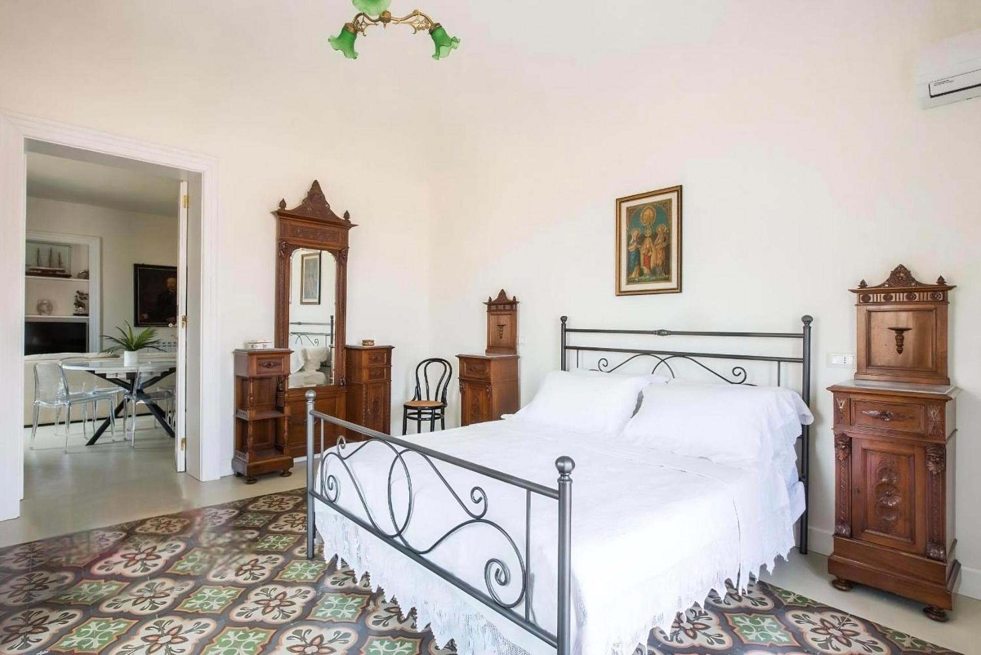チェファルVittorio Emanuele Street Houseアパートメント エクステリア 写真